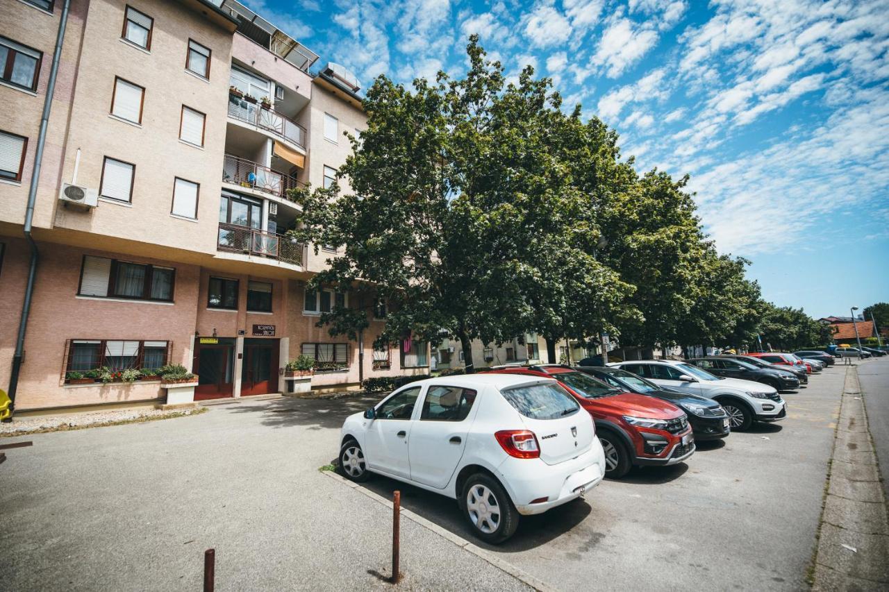 Iva Apartment ซาเกร็บ ภายนอก รูปภาพ